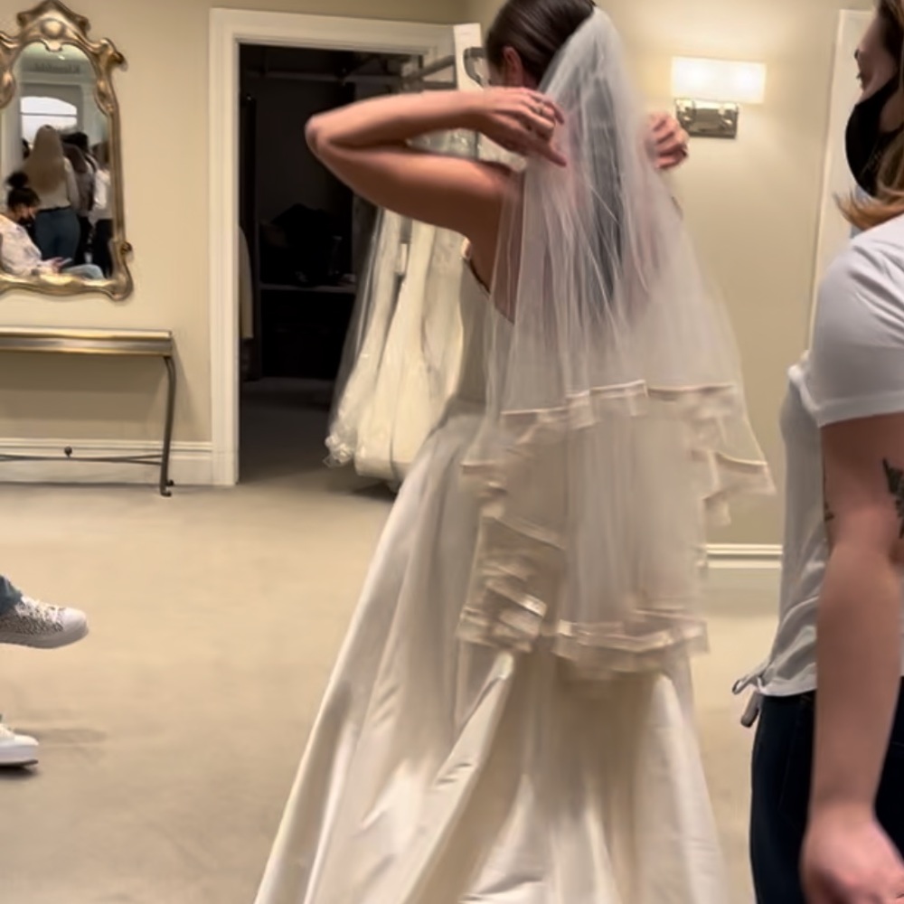 Bridal Veil from Kleinfields